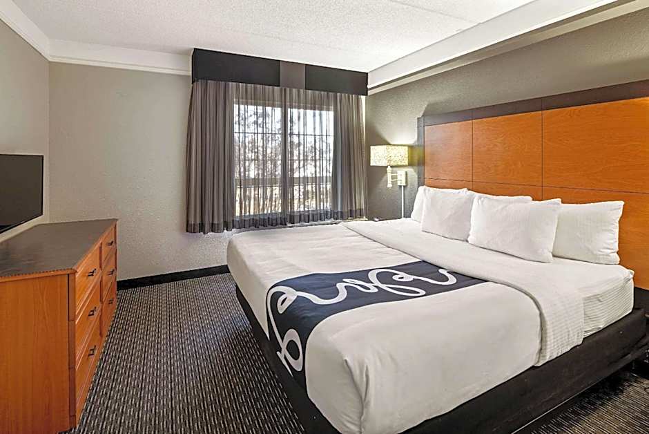 La Quinta Inn & Suites by Wyndham Macon