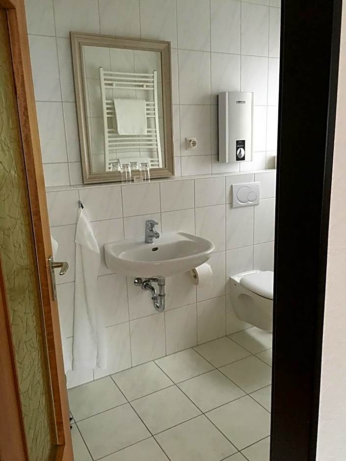 Hotel-Restaurant Kerzan´s – Dortmund, OH