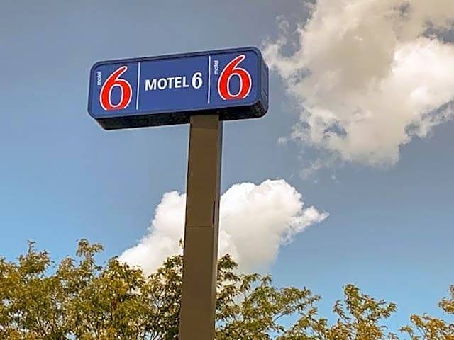 Motel 6-Lexington, KY - Airport