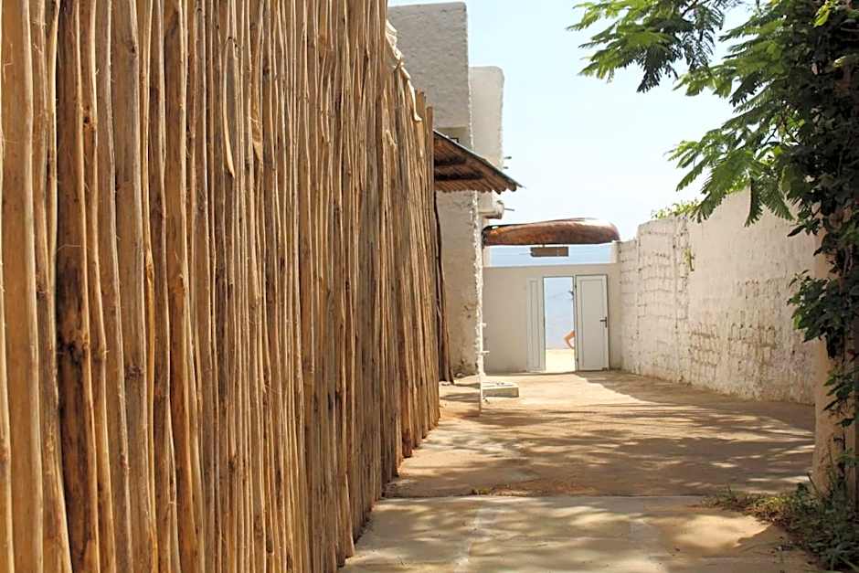 Kaleb's Beachfront Serviced Studio Apartments