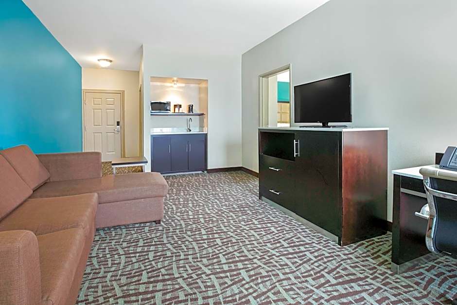 La Quinta Inn & Suites by Wyndham Paris