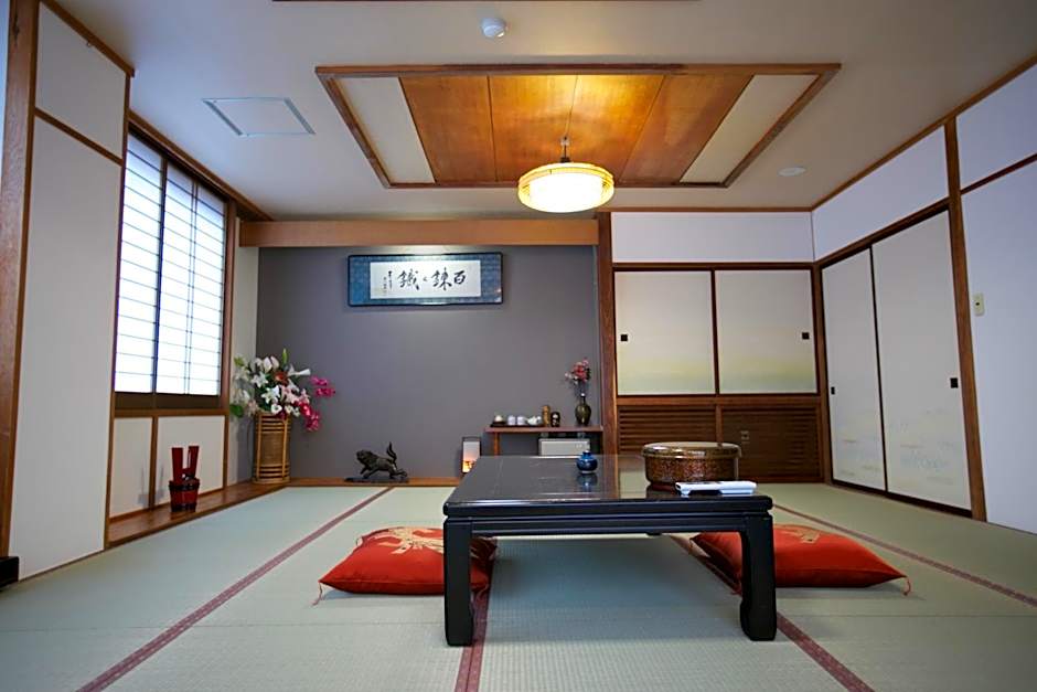 Rakki OnsenRyokan 楽奇温泉旅館