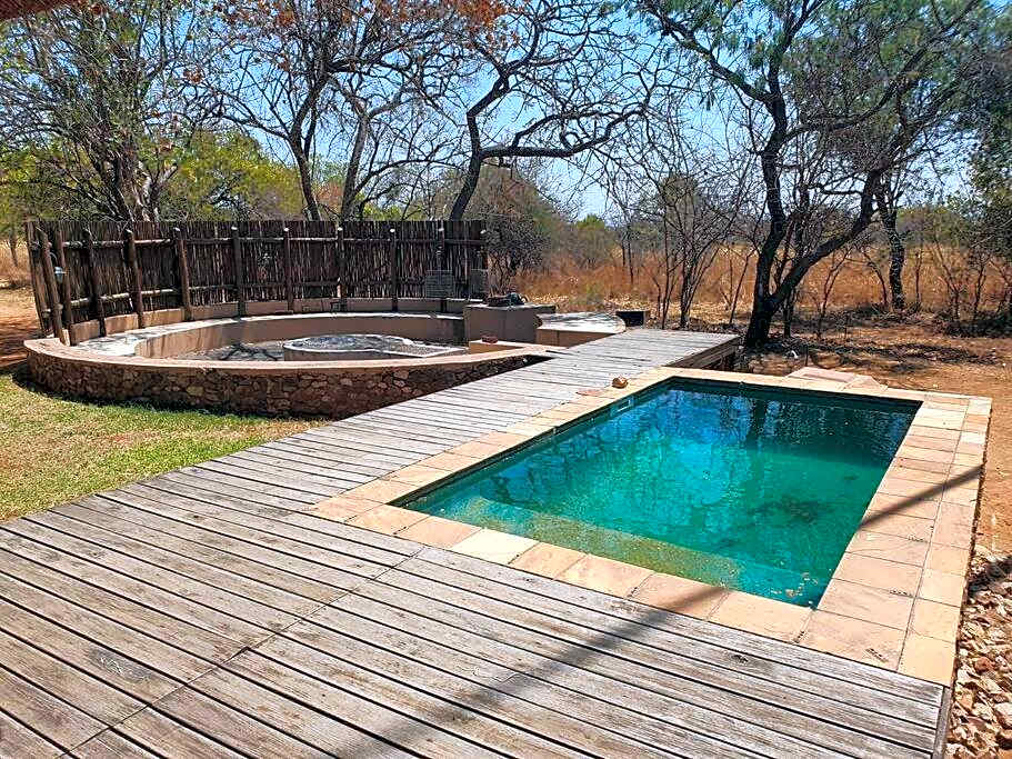 Zebula Golf and Wildlife Estate - Nagapie 12 Pax- Moi Signature Luxury villa