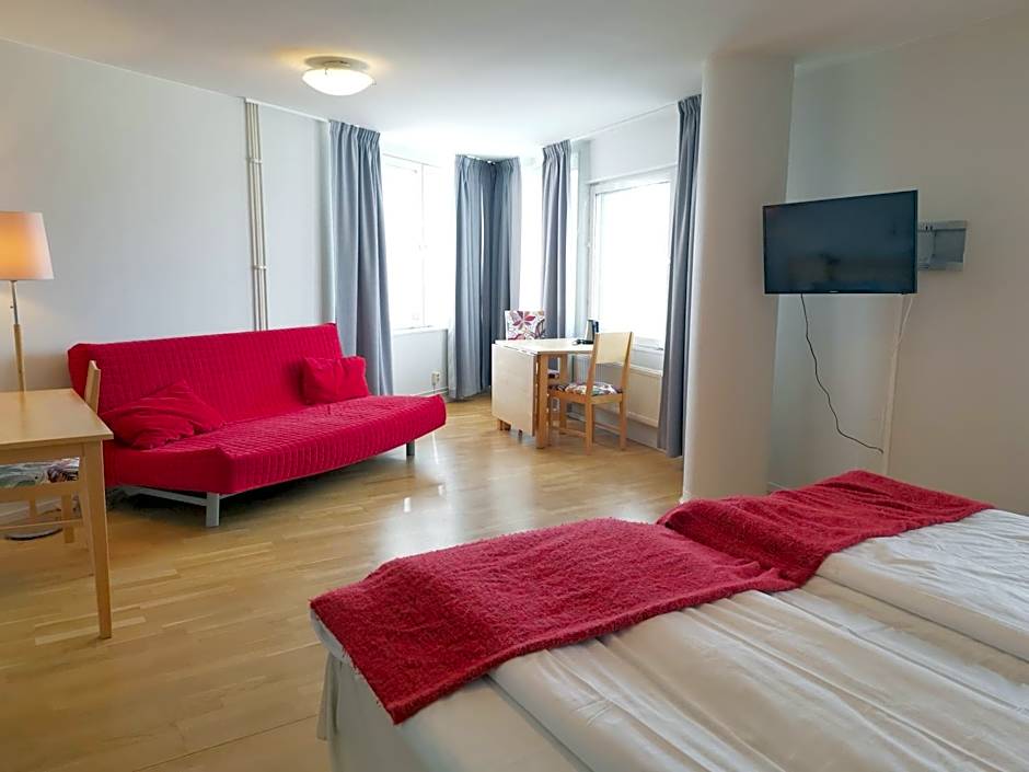 2Home Hotel Apartments