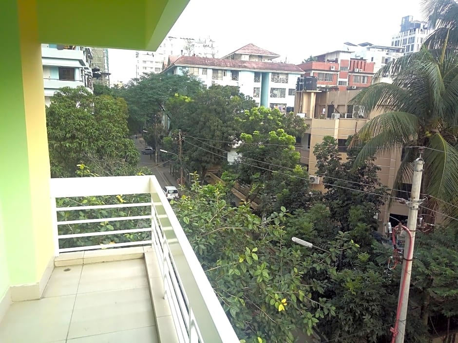 Hotel Lake View Plaza