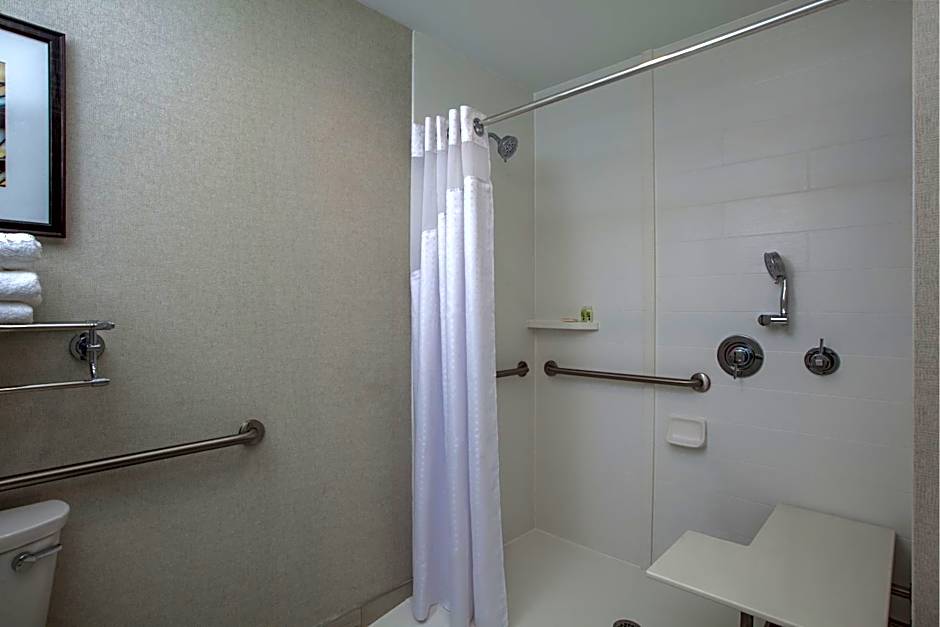 Holiday Inn Cleveland Clinic By IHG