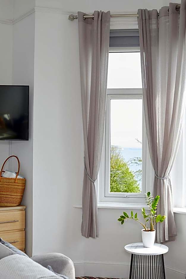 Luccombe Manor Country House Hotel