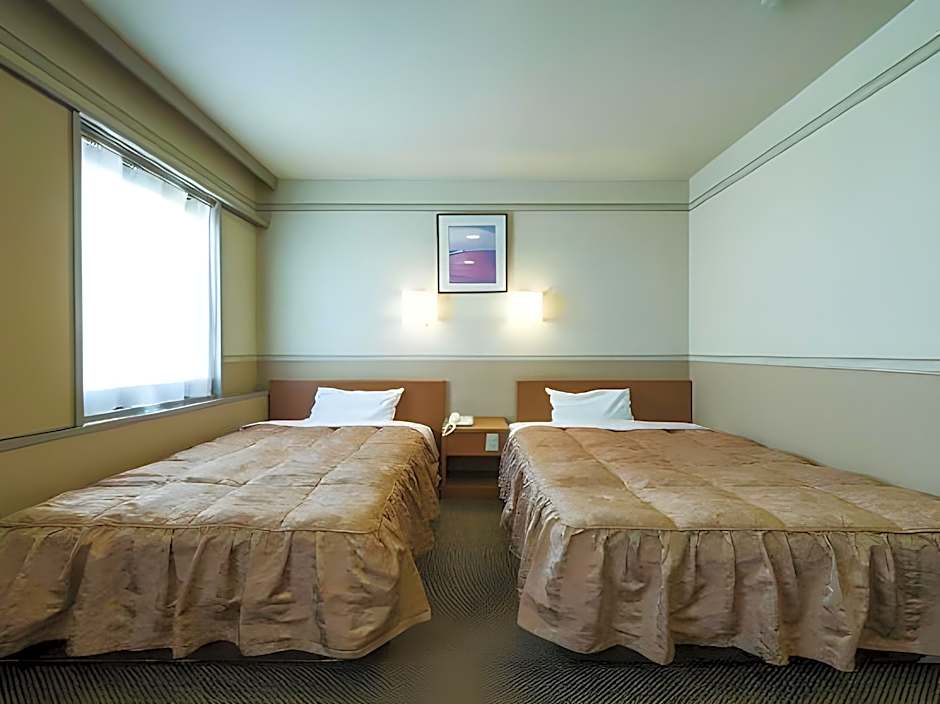 Isahaya Terminal Hotel