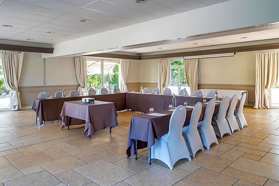 Grand Hotel Des Lecques; BW Signature Collection