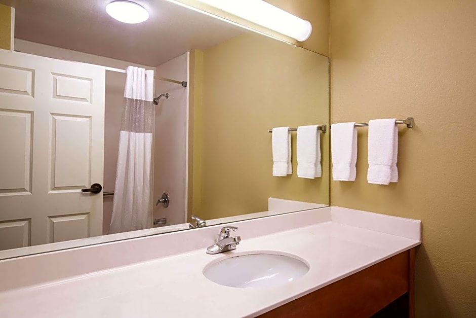 La Quinta by Wyndham Bentonville