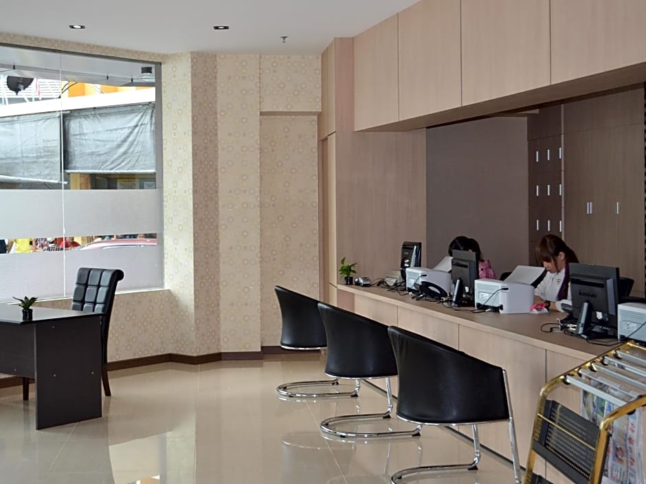 Mandarin Hotel