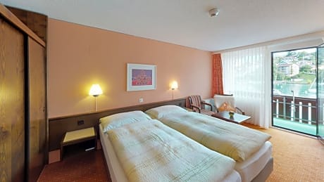 Double Room with Lake View