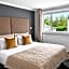 The Popinjay Hotel