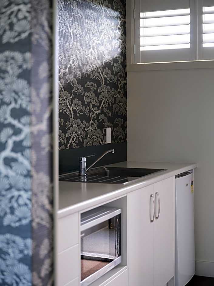 Suncourt Hotel & Conference Centre