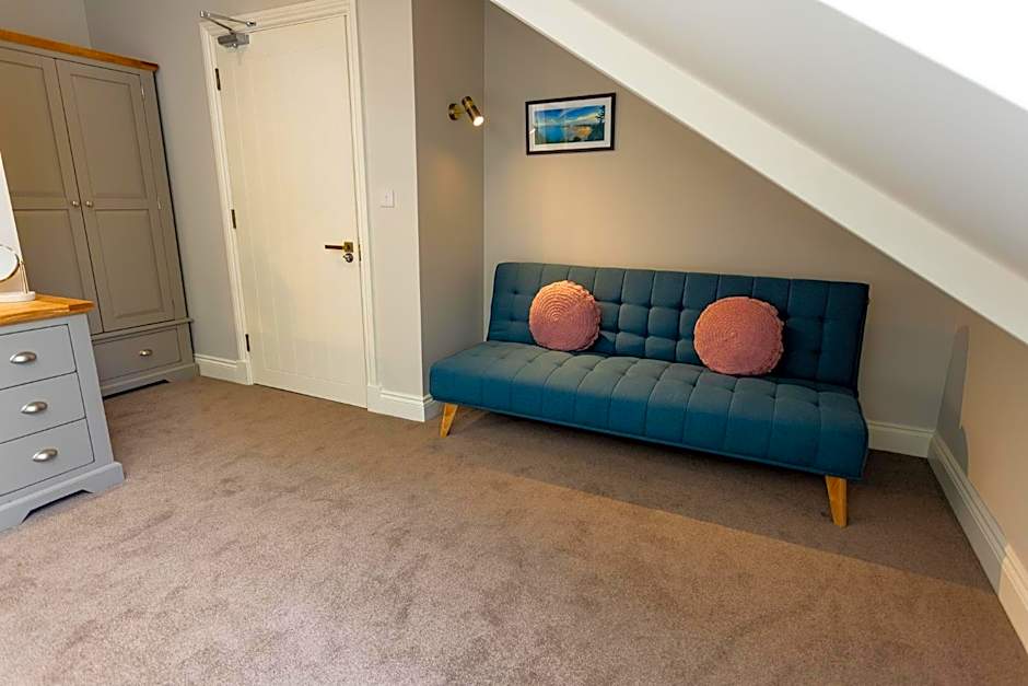 The Town Crier, Tenby