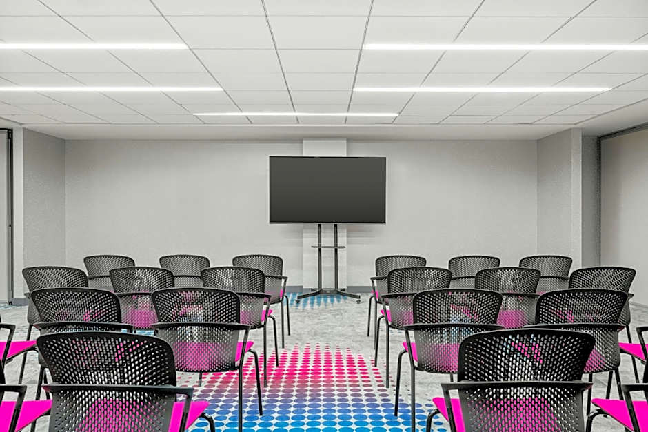Aloft by Marriott Chicago Schaumburg