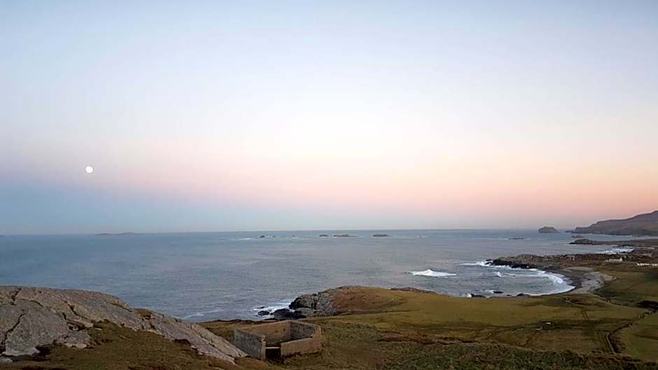 Malin Head SolasTobann ArtHouse Room 1 En-suite