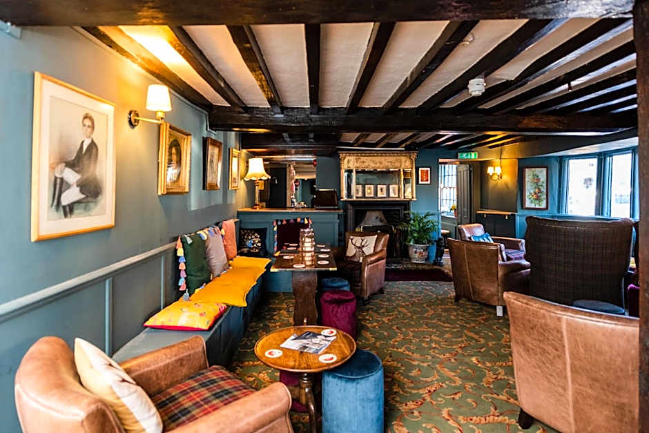 Brook Whipper-In Hotel