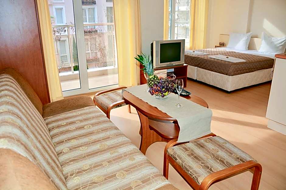 Rainbow 2 Holiday Complex