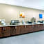 Comfort Inn & Suites Ames Near ISU Campus