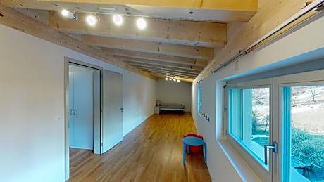 Modern Five-Bedroom Roof Apartment