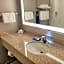 Holiday Inn Express & Suites Cheney By IHG