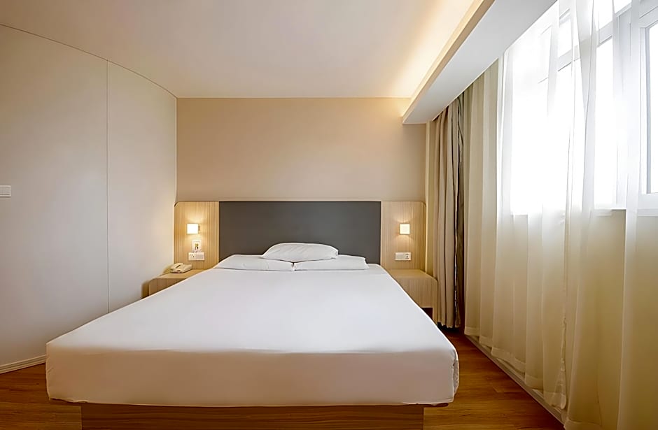 Hanting Hotel Shenzhen Baoan Xixiang Passenger Terminal