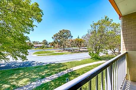 King Room with Spa Bath - No Pets Allowed