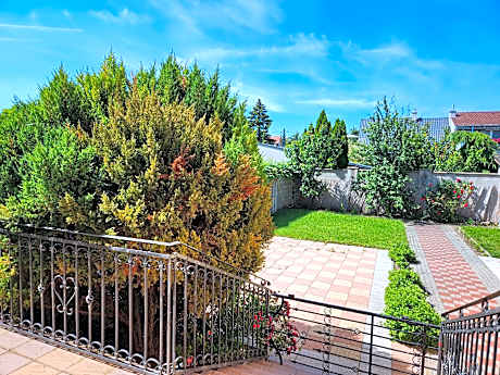 Radio Hotel Bratislava