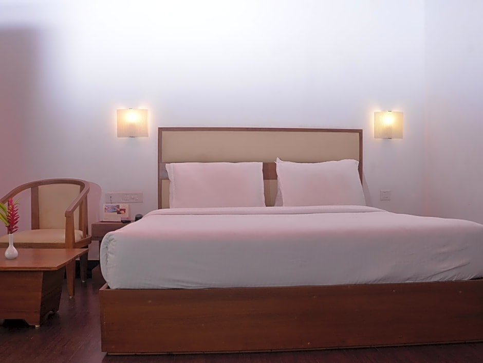 Photo 1 of 8 of Luxury Villa