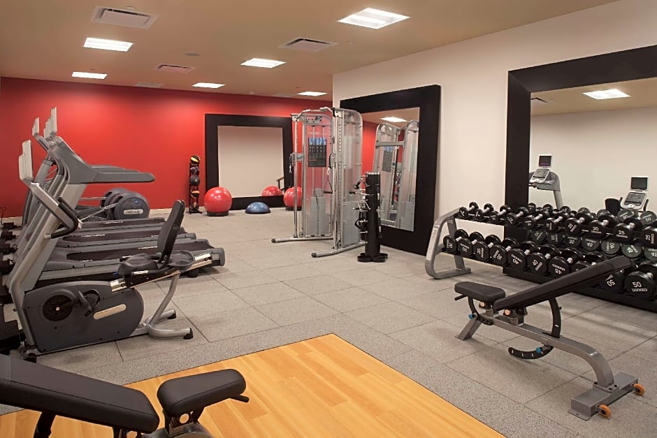 DoubleTree by Hilton Hotel Monroeville – Monroeville, PA