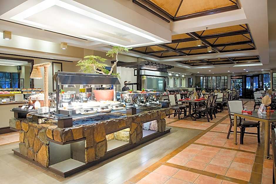 Waterfront Insular Hotel Davao