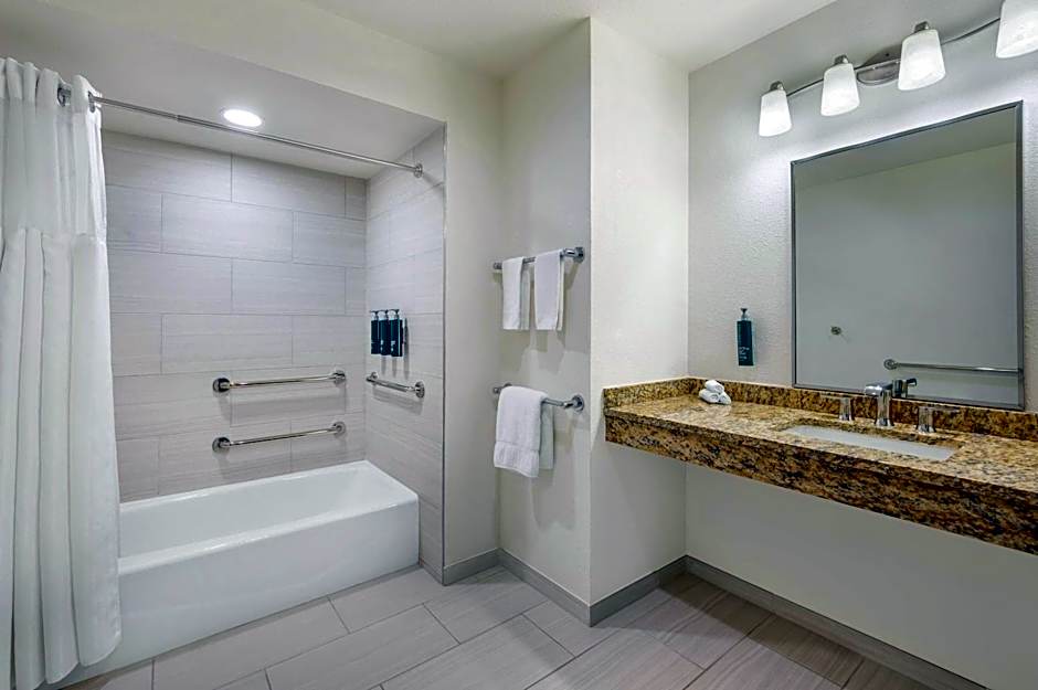 Hilton Vacation Club Varsity Club South Bend, IN