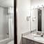 Albany Plaza Hotel