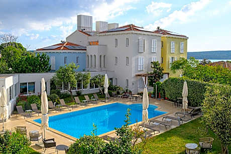 Hotel Manora