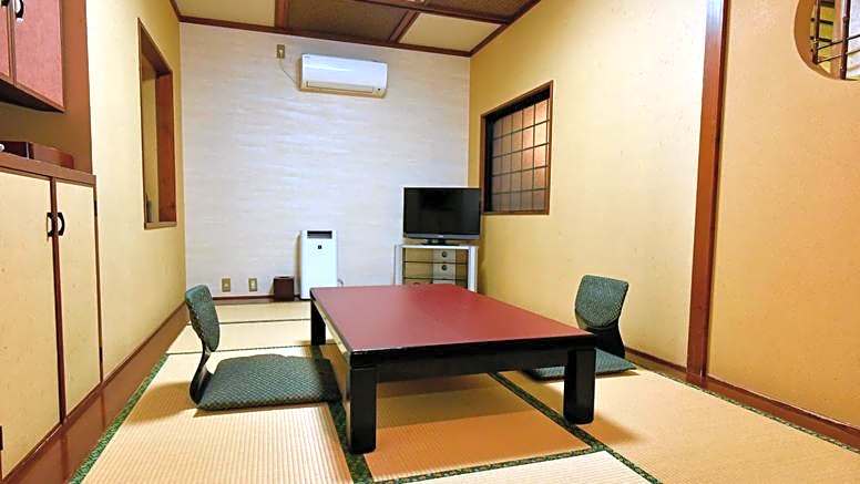 Hamazen Ryokan