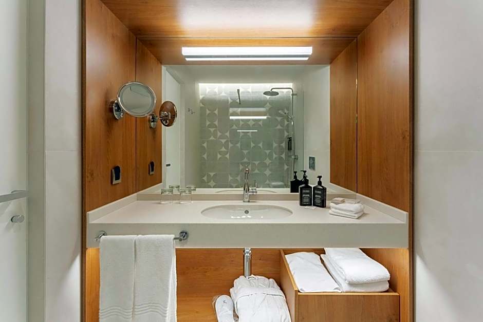 Sheraton Bucharest Hotel