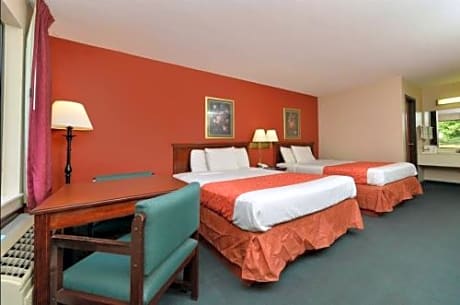 Standard Queen Room