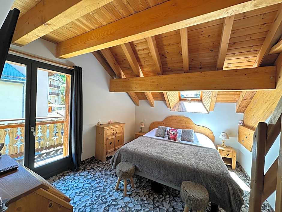 Hôtel-Chalet les Mélèzes