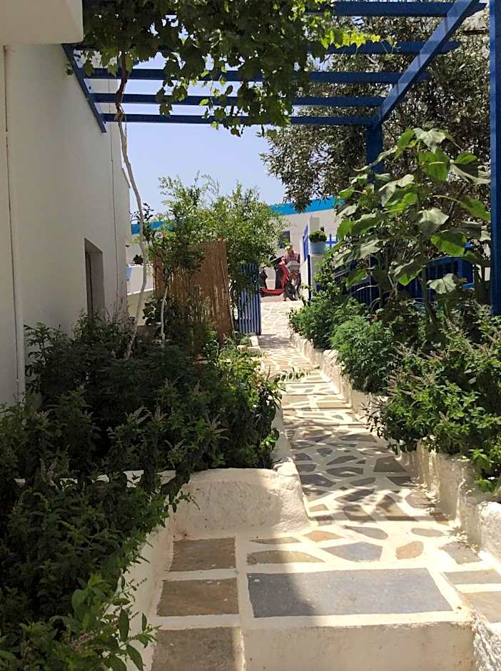 Hotel Apartments Giannis