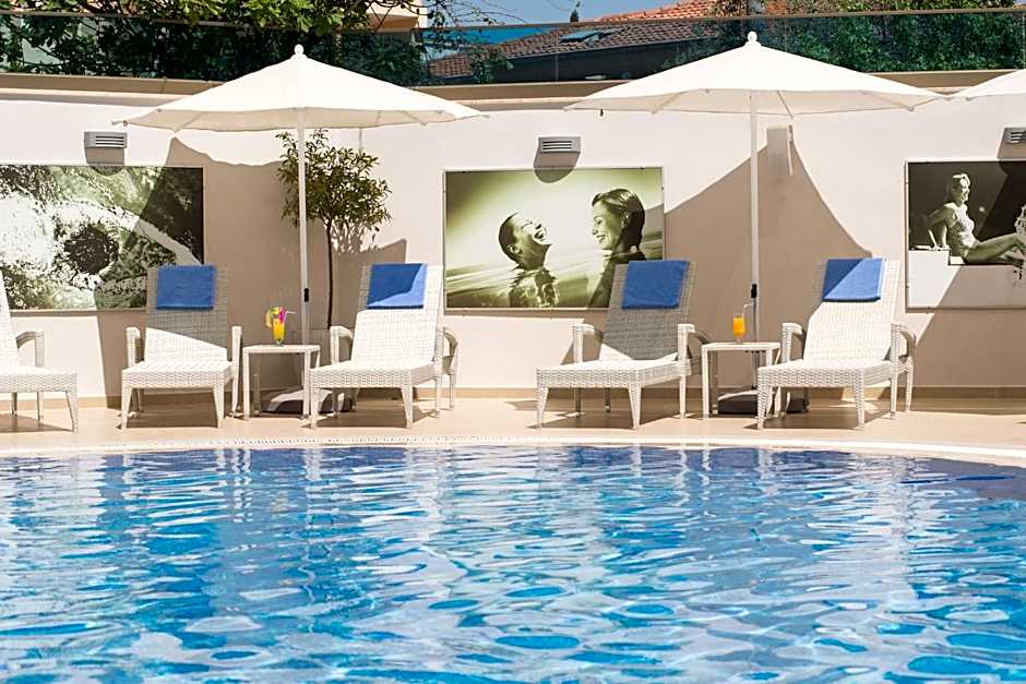 Aurasia Design Hotel