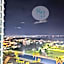 Mactan Newtown 8Newtown Boulevard Beach Condo RM6