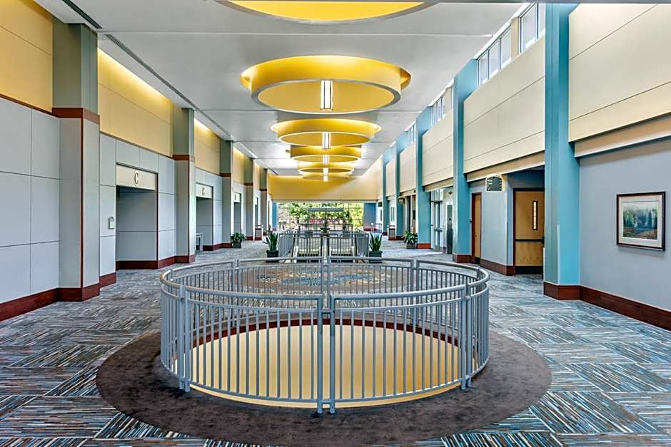 Delta Hotels by Marriott Midwest City at the Reed Conference Center