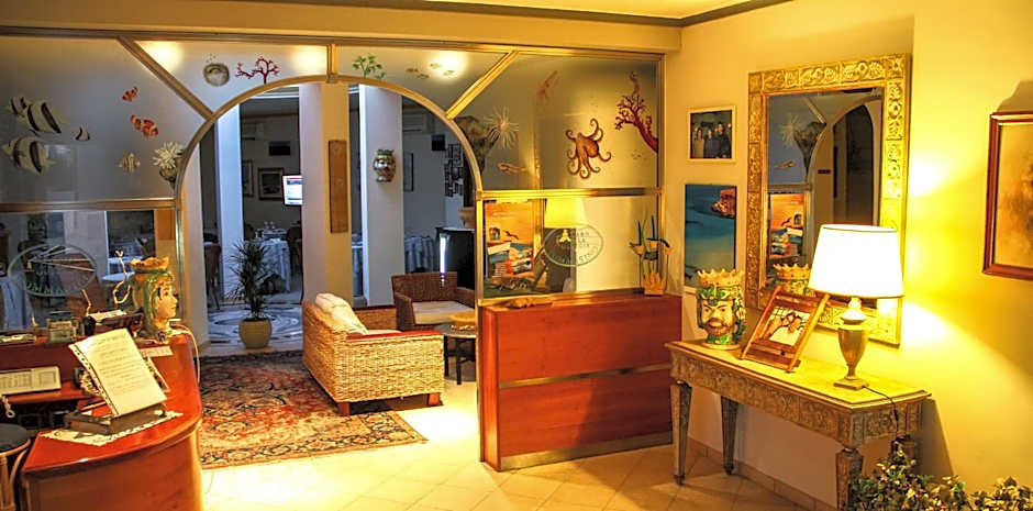 Hotel Il Faro Della Guitgia Tommasino