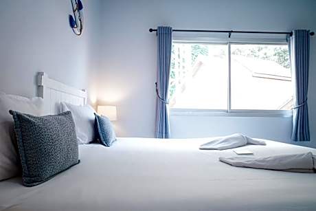 Double or Twin Room with Terrace