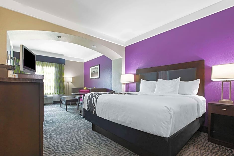 La Quinta Inn & Suites by Wyndham Pearland