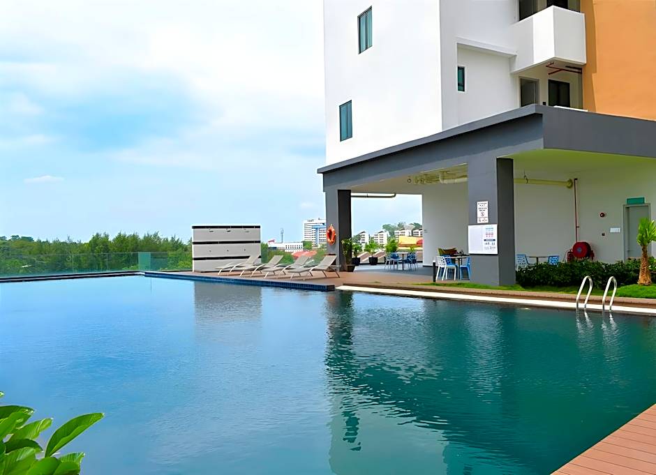 D'Wharf Hotel & Serviced Residence