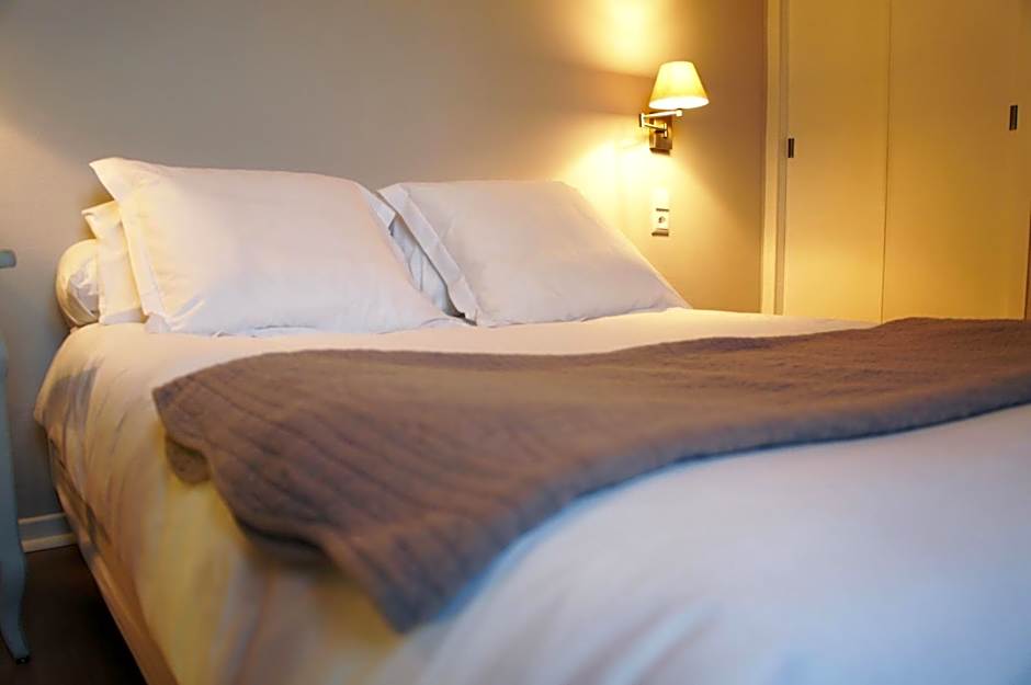 HOTEL DE FRANCE - Hôtel de charme en Provence