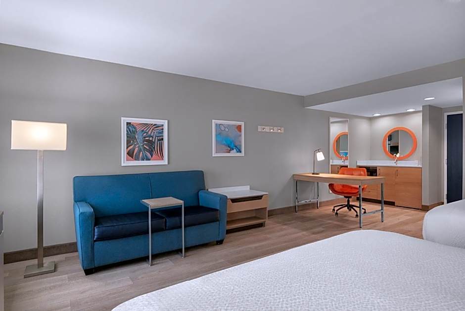 Holiday Inn Express & Suites Destin - Miramar Beach By IHG