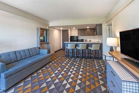 King Suite with Sofa Bed